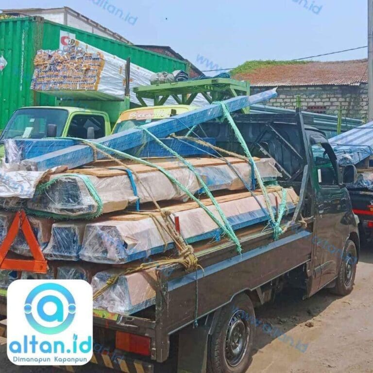 Proyek pintu harmonika Garasi