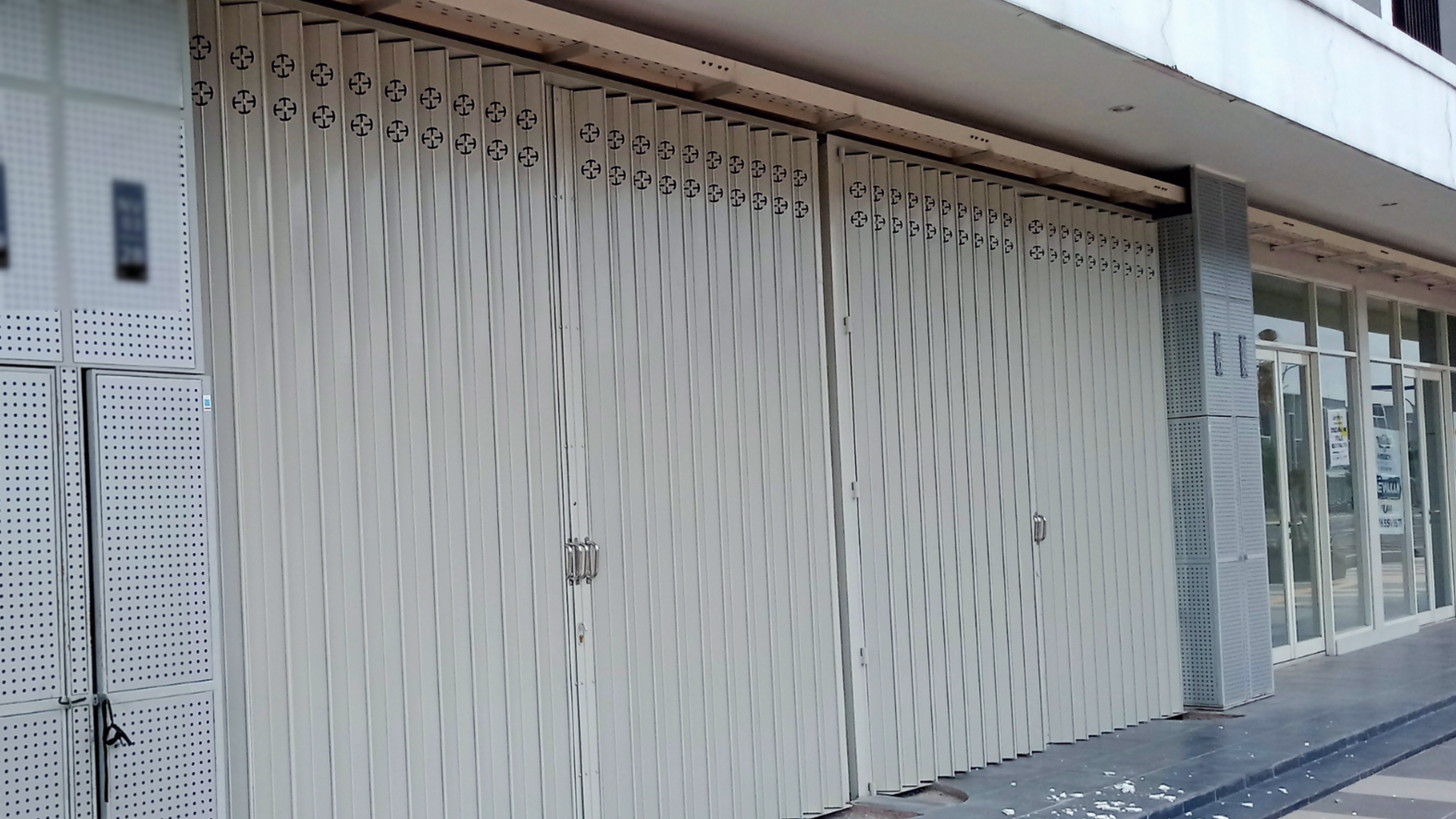 Rolling Door Otomatis