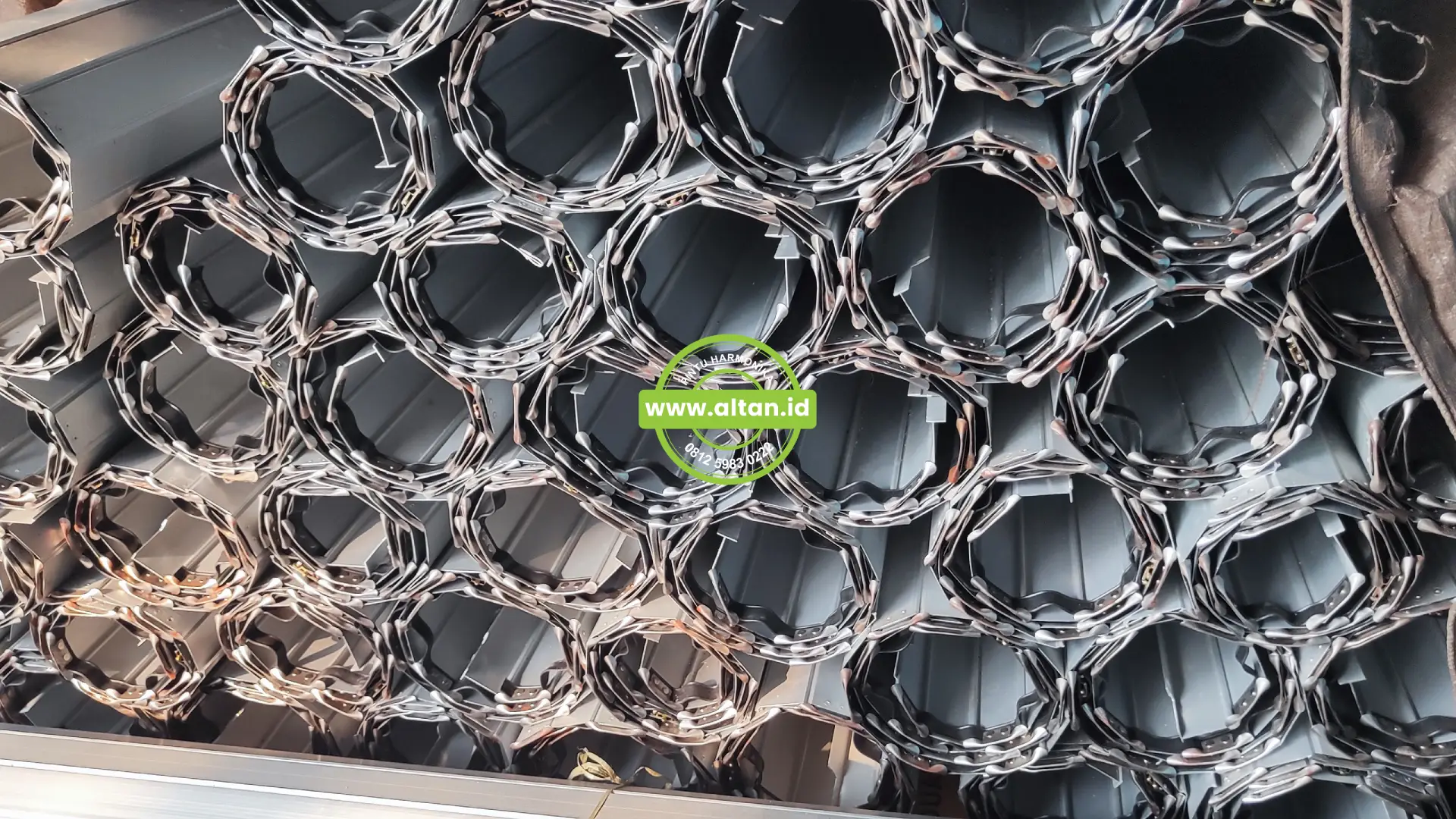 Contoh Pemasangan Rolling Door Toko